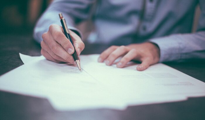 writing, pen, man-1149962.jpg
