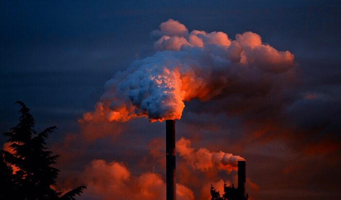 smoke, chimney, pollution-258786.jpg